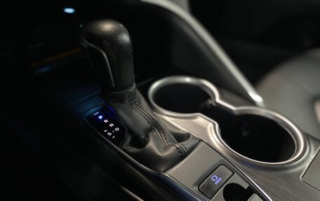 Toyota Camry, 2021 год, 2 799 000 рублей, 26 фотография