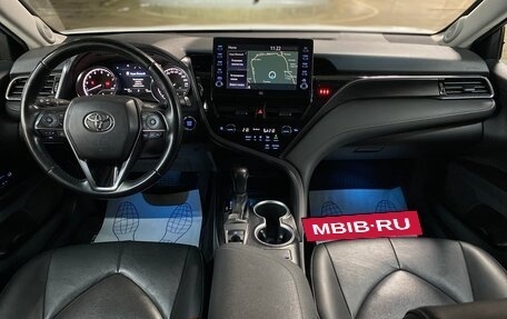 Toyota Camry, 2021 год, 2 799 000 рублей, 25 фотография