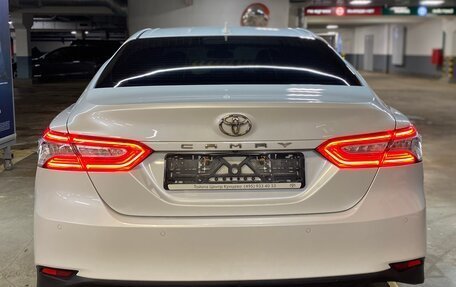 Toyota Camry, 2021 год, 2 799 000 рублей, 34 фотография