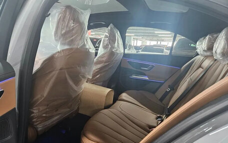 Mercedes-Benz E-Класс, 2025 год, 7 200 000 рублей, 10 фотография