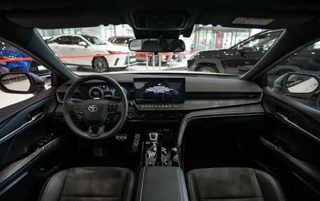 Toyota Camry, 2025 год, 4 968 000 рублей, 6 фотография