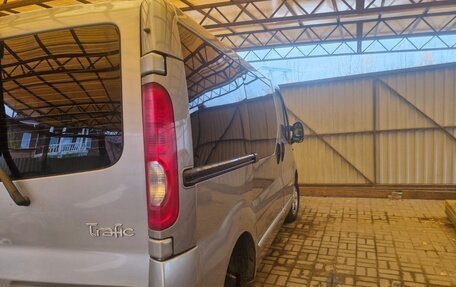 Renault Trafic, 2010 год, 700 000 рублей, 5 фотография