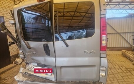 Renault Trafic, 2010 год, 700 000 рублей, 8 фотография