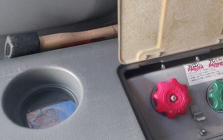 Nissan NV200, 2016 год, 1 490 000 рублей, 15 фотография