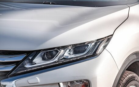 Mitsubishi Eclipse Cross, 2018 год, 2 200 000 рублей, 10 фотография