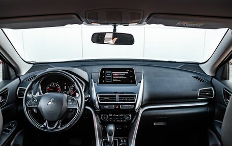 Mitsubishi Eclipse Cross, 2018 год, 2 200 000 рублей, 17 фотография