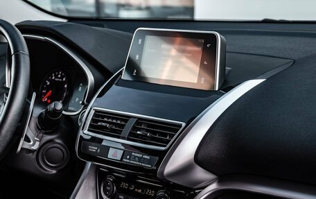 Mitsubishi Eclipse Cross, 2018 год, 2 200 000 рублей, 24 фотография