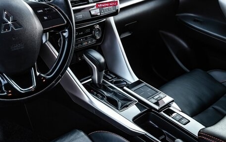 Mitsubishi Eclipse Cross, 2018 год, 2 200 000 рублей, 30 фотография