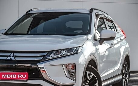 Mitsubishi Eclipse Cross, 2018 год, 2 200 000 рублей, 40 фотография