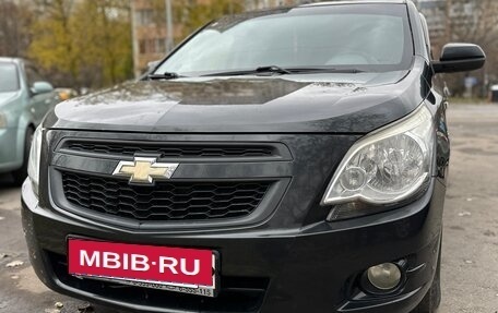Chevrolet Cobalt II, 2013 год, 690 000 рублей, 1 фотография