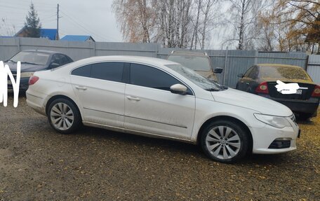 Volkswagen Passat CC I рестайлинг, 2011 год, 685 000 рублей, 1 фотография