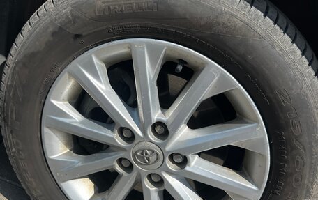 Toyota Camry, 2012 год, 1 350 000 рублей, 6 фотография