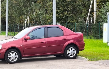 Renault Logan II, 2013 год, 800 000 рублей, 8 фотография
