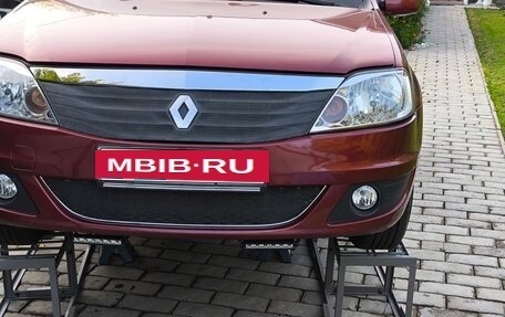 Renault Logan II, 2013 год, 800 000 рублей, 9 фотография