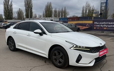 KIA K5, 2021 год, 1 820 000 рублей, 4 фотография