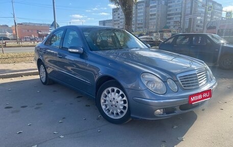 Mercedes-Benz E-Класс, 2002 год, 720 000 рублей, 3 фотография