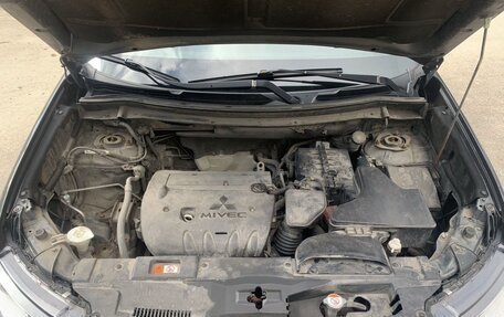 Mitsubishi Outlander III рестайлинг 3, 2015 год, 1 310 000 рублей, 33 фотография