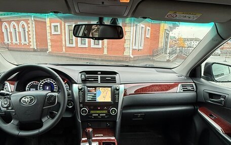 Toyota Camry, 2013 год, 1 850 000 рублей, 9 фотография