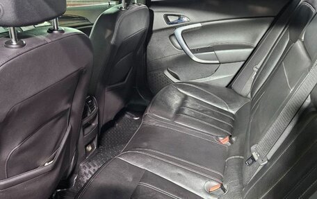 Opel Insignia II рестайлинг, 2011 год, 900 000 рублей, 9 фотография