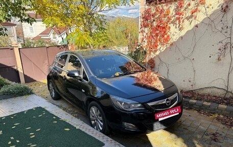 Opel Astra J, 2011 год, 650 000 рублей, 5 фотография
