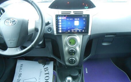 Toyota Yaris III рестайлинг, 2008 год, 650 000 рублей, 9 фотография