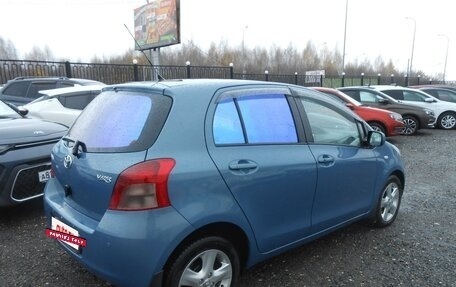 Toyota Yaris III рестайлинг, 2008 год, 650 000 рублей, 2 фотография