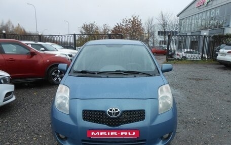 Toyota Yaris III рестайлинг, 2008 год, 650 000 рублей, 5 фотография