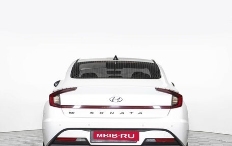 Hyundai Sonata VIII, 2020 год, 1 885 000 рублей, 6 фотография