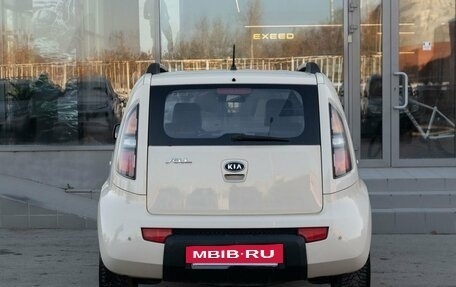 KIA Soul I рестайлинг, 2011 год, 900 000 рублей, 4 фотография