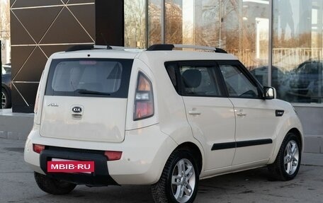 KIA Soul I рестайлинг, 2011 год, 900 000 рублей, 3 фотография