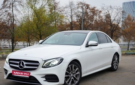 Mercedes-Benz E-Класс, 2016 год, 3 290 000 рублей, 1 фотография