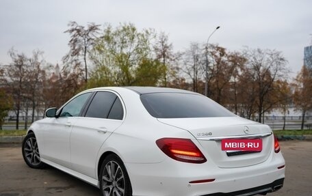 Mercedes-Benz E-Класс, 2016 год, 3 290 000 рублей, 3 фотография