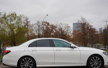 Mercedes-Benz E-Класс, 2016 год, 3 290 000 рублей, 6 фотография