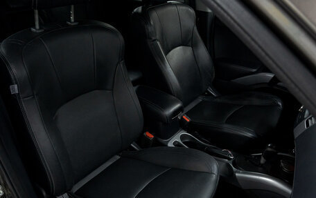 Mitsubishi Outlander III рестайлинг 3, 2011 год, 1 200 000 рублей, 18 фотография