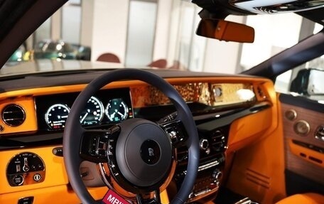 Rolls-Royce Phantom VIII, 2025 год, 78 000 000 рублей, 6 фотография