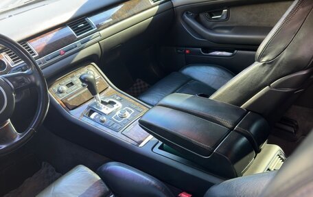 Audi A8, 2004 год, 1 300 000 рублей, 10 фотография