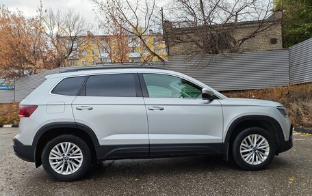 Volkswagen Taos, 2021 год, 2 100 000 рублей, 3 фотография