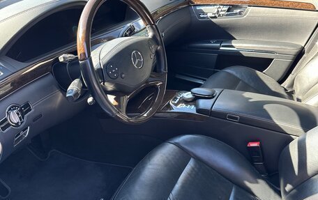 Mercedes-Benz S-Класс, 2011 год, 2 300 000 рублей, 3 фотография