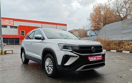 Volkswagen Taos, 2021 год, 2 100 000 рублей, 2 фотография
