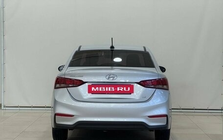 Hyundai Solaris II рестайлинг, 2017 год, 1 247 000 рублей, 8 фотография