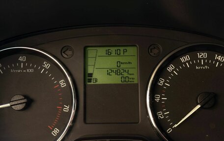 Skoda Fabia II, 2014 год, 890 000 рублей, 11 фотография