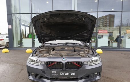 BMW 3 серия, 2018 год, 1 872 000 рублей, 11 фотография