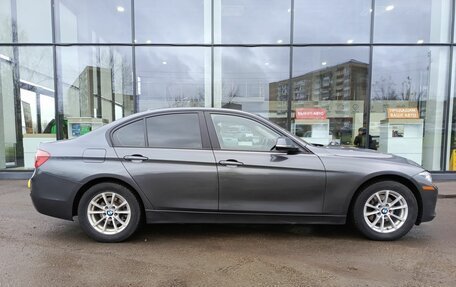 BMW 3 серия, 2018 год, 1 872 000 рублей, 5 фотография