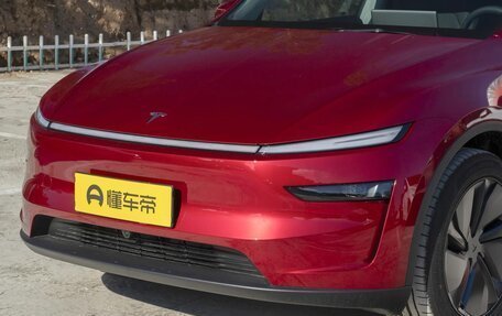 Tesla Model Y I, 2025 год, 5 814 000 рублей, 9 фотография