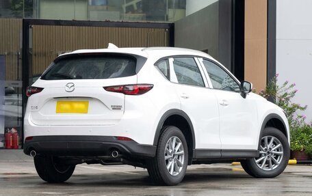 Mazda CX-5 II, 2025 год, 2 400 000 рублей, 2 фотография