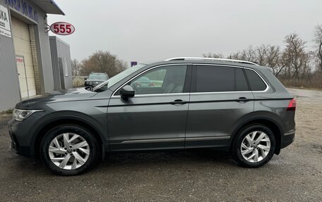 Volkswagen Tiguan II, 2020 год, 4 200 000 рублей, 4 фотография