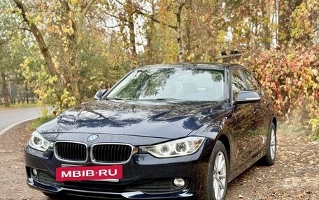 BMW 3 серия, 2014 год, 1 450 000 рублей, 10 фотография