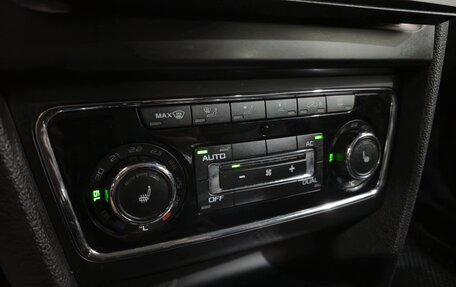 Skoda Superb III рестайлинг, 2011 год, 773 000 рублей, 13 фотография