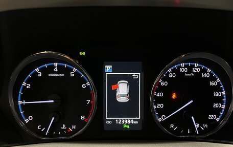 Toyota RAV4, 2017 год, 2 250 000 рублей, 14 фотография