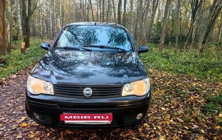 Fiat Albea I рестайлинг, 2007 год, 335 000 рублей, 2 фотография